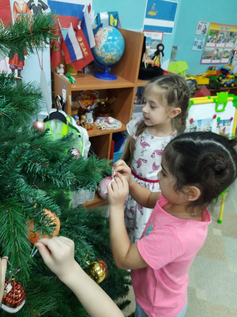 Оформление Новогодней ёлки для детей дошкольного возраста. Рекомендации